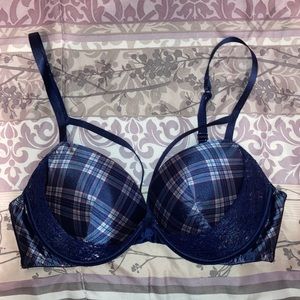 Victoria’s Secret push up bra